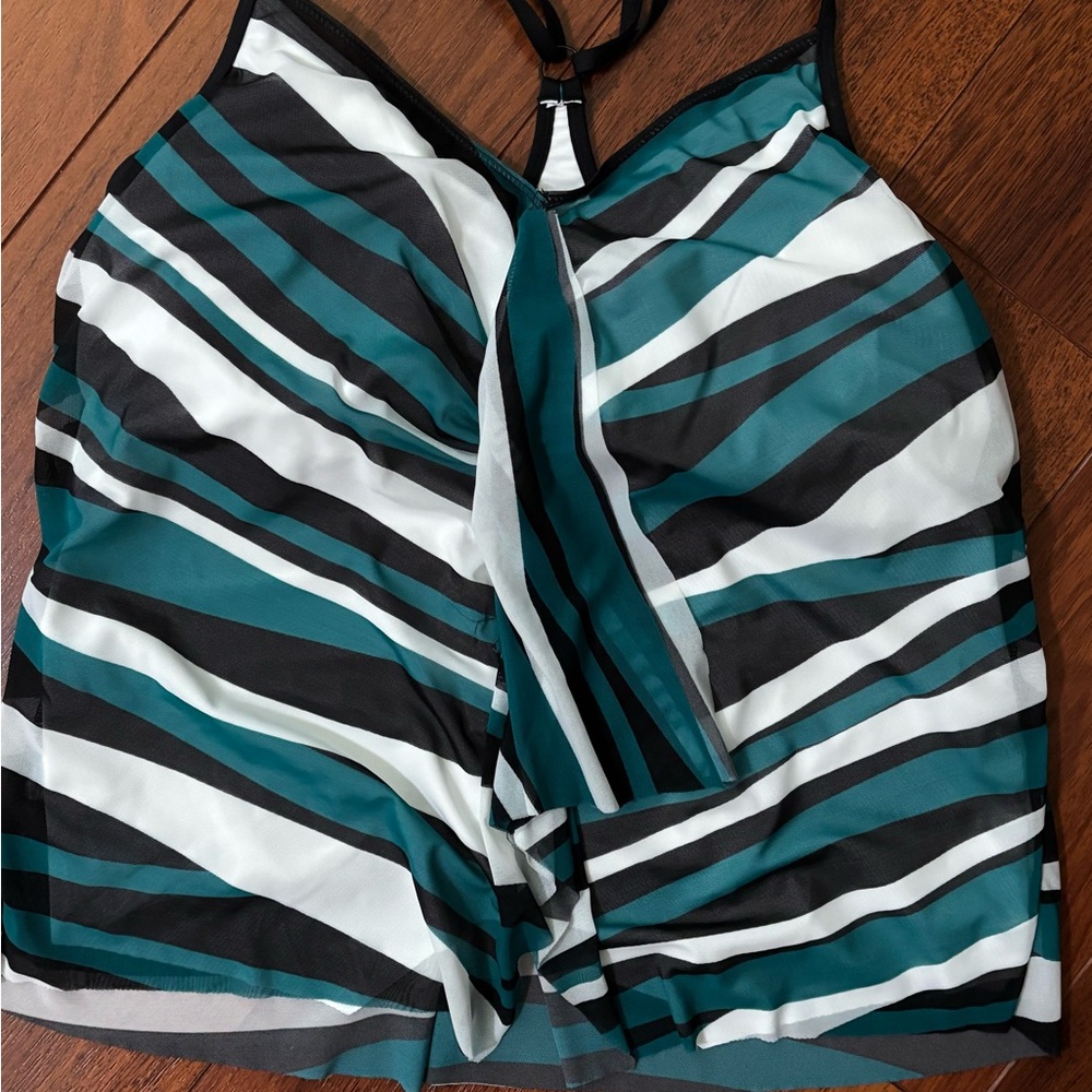 Beach House White and Black Swimwear